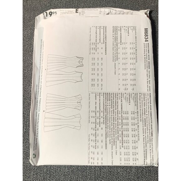 McCalls M6834 Dress Sewing Pattern Melissa Watson Size 14-22 uncut - Picture 2 of 2